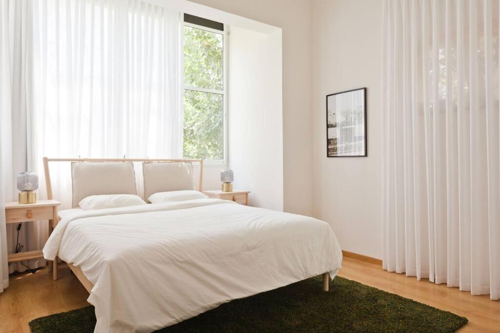 ^superior 1 Bedroom In The Heart Of The Old North^ * Tel Aviv